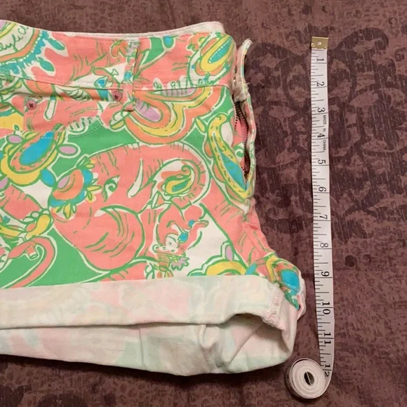 Lilly Pulitzer Clifton short - Picture 14 of 14